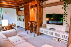 Casa com ar-condicionado e TV na Praia de Guaecá